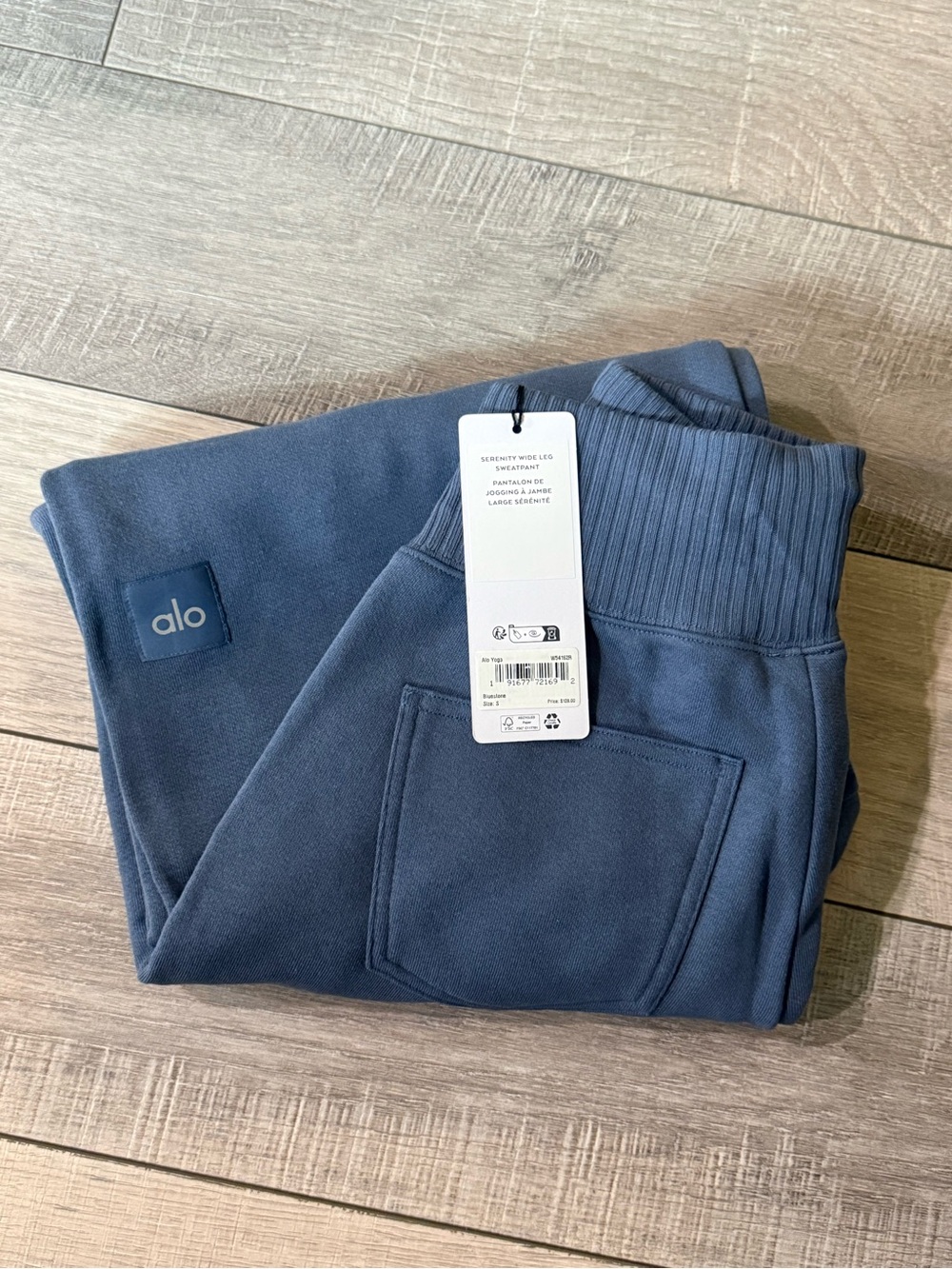 ALO Yoga Serenity Wideleg Sweatpants- Size S- Bluestone- NWT